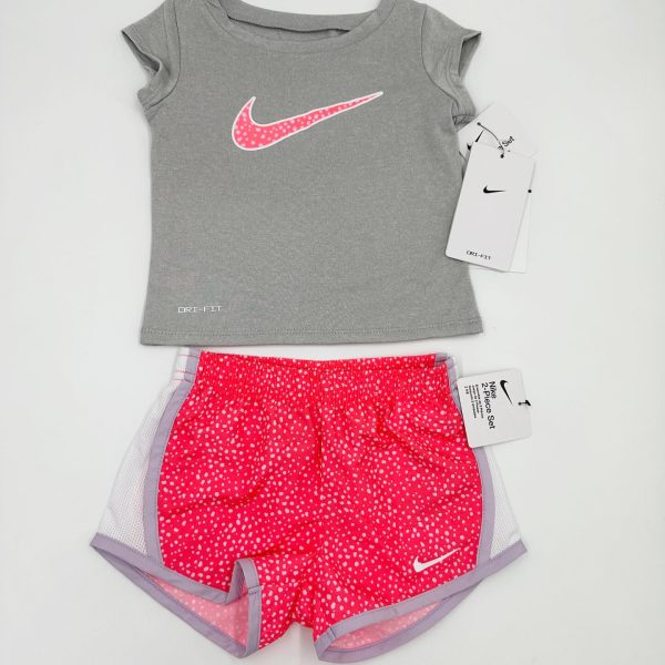 Conjunto NIKE