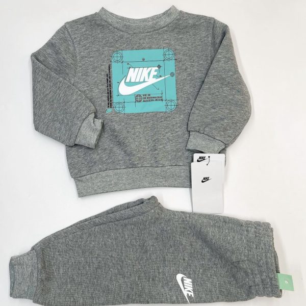Buzo NIKE