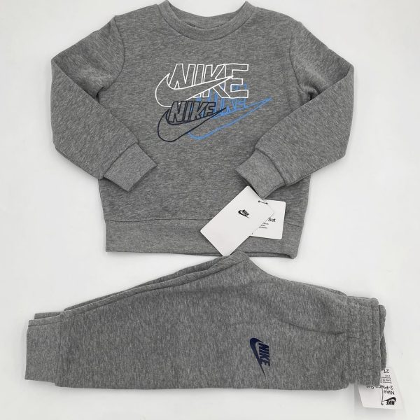 Buzo NIKE