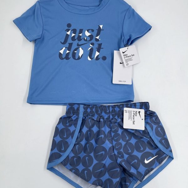 Conjunto NIKE
