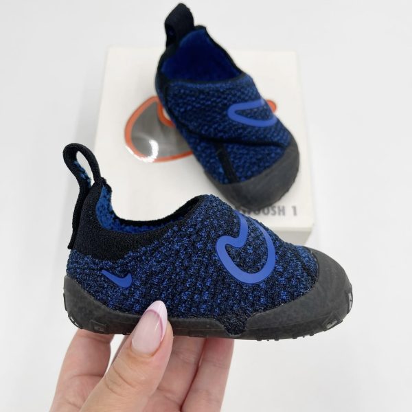 Nike swoosh 1 - Ergonómicas - N•19,5