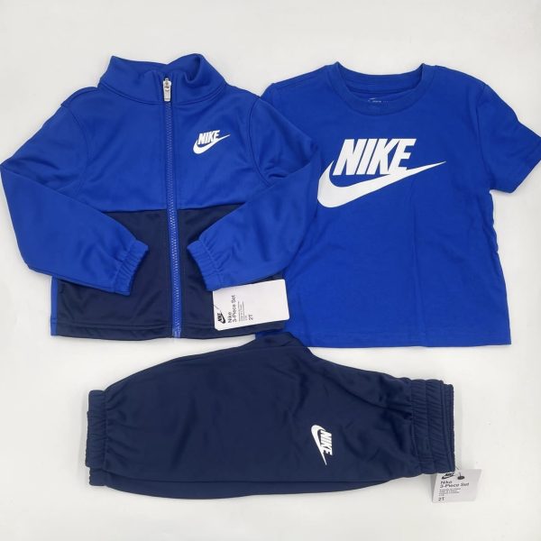 Conjunto NIKE