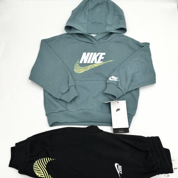 Buzo NIKE