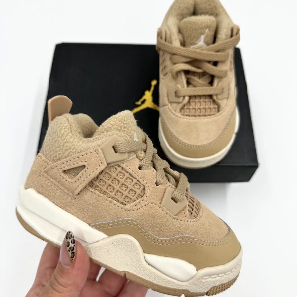 Jordan Retro 4 - N•22