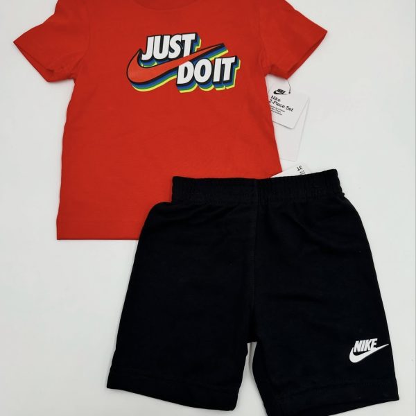 Conjunto NIKE