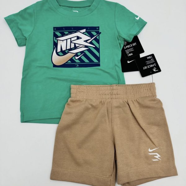 Conjunto NIKE
