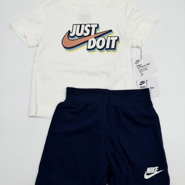 Conjunto NIKE