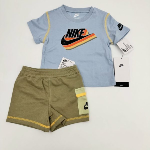 Conjunto NIKE